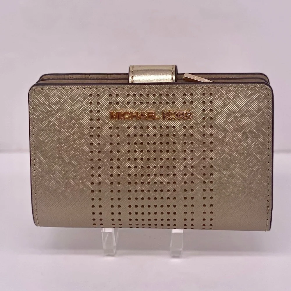 Michael Kors Gold Bifold Medium Wallet Pale Gold